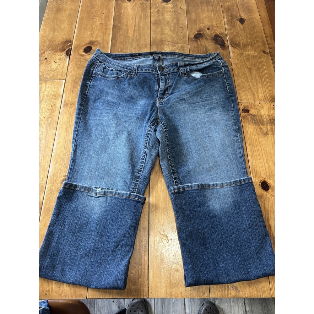 A.N.A a new approach Women's 18W Plus Size Bootcut Jeans Medium Wash Stretch